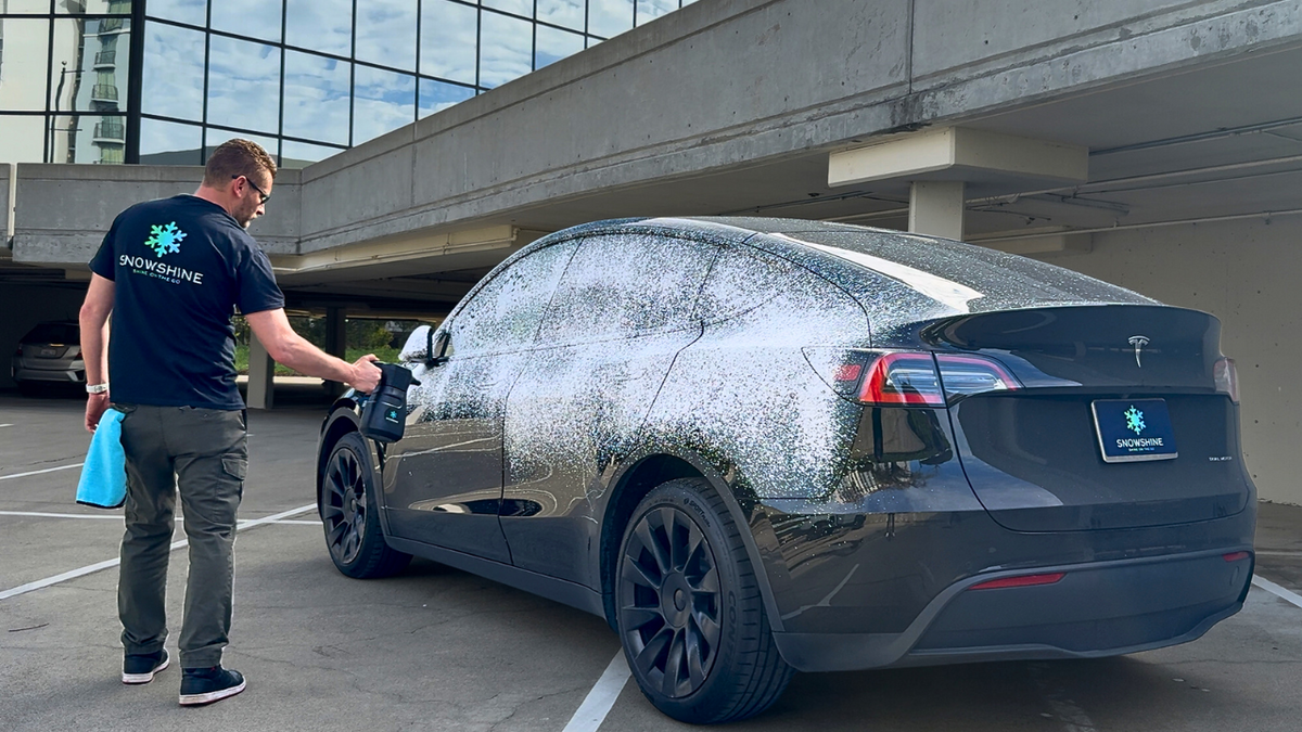 SnowShine foam wash